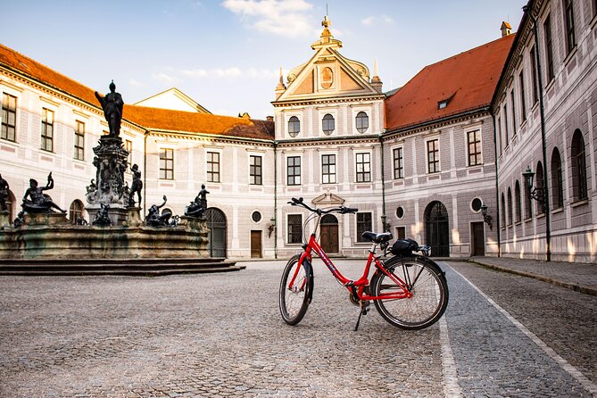 Private Highlights of Munich Bike Tour with Beer Garden Stop - Why a private bike tour works well in Munich