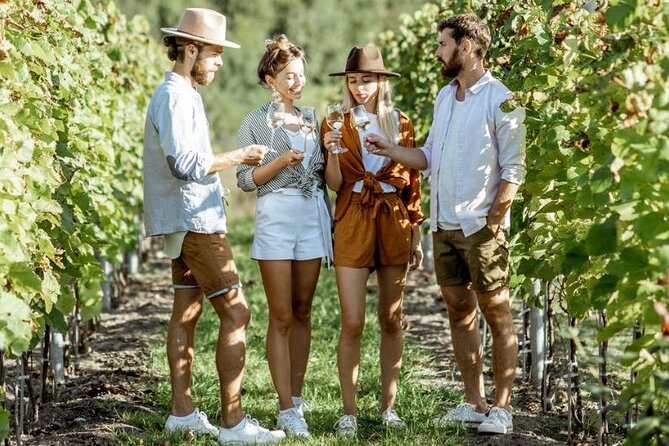 Queenstown Gin, Wine & Beer Tour | Adults Only - Rifters Gin in Arrowtown’s Dudley’s Cottage