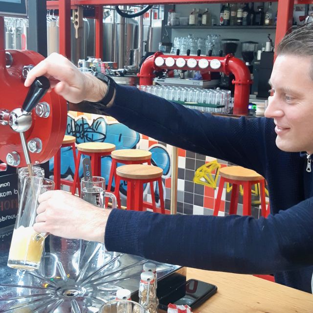 Rotterdam: Breweries and Water Taxi Tour - Five beers and snacks make this more than a pub crawl