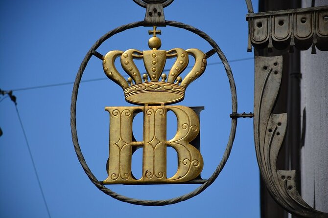 Self-guided Beer-Tour of Munich: Main Sights, Beer & Breweries - Starting at Karlsplatz, Munich’s easy meeting point