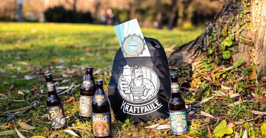 Stuttgart: Hiking Tour with Craft Beer Tasting - Following the vineyards and solving the card