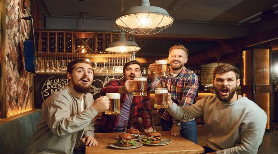 Swedish Beer Tasting Tour in Stockholm Old Town Pubs - Food, portions, and pacing