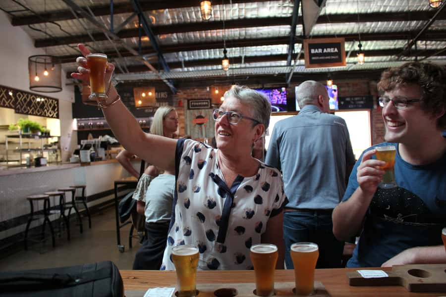 Sydney: 3-Hour Craft Beer and Breweries Tour - The independent pubs and craft beer bar