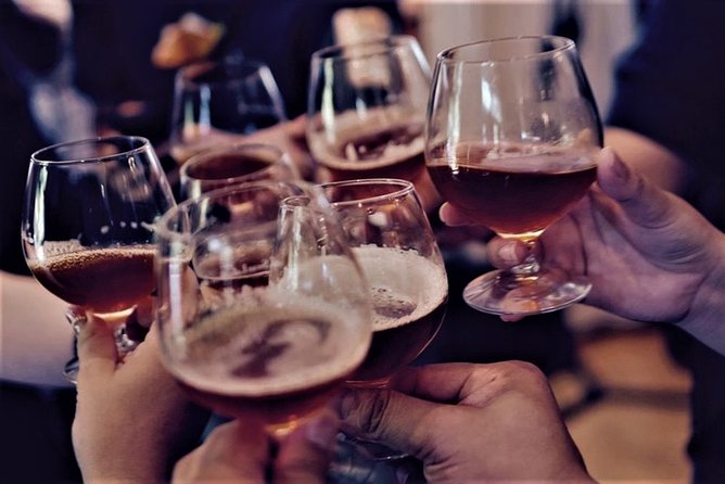 Tuscan Brewery Guided Tour with beer and food tasting - The local-food board adds real context