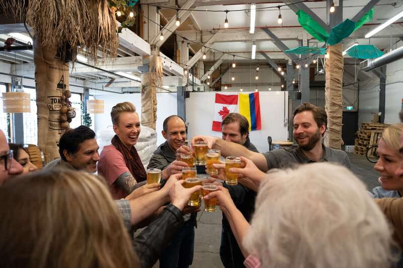 Vancouver: Street Art & Craft Beer Walking Tour with Tasting - Forty-five minutes among Mount Pleasant murals