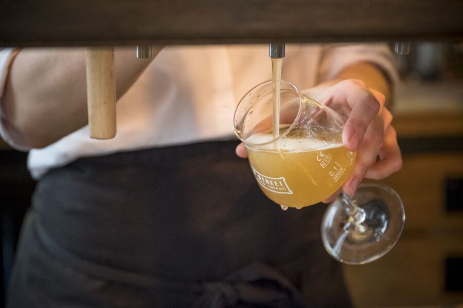 Vienna: Craft Beer Tasting Experience with Local Snacks - Viennese Snacks Alongside the Beer