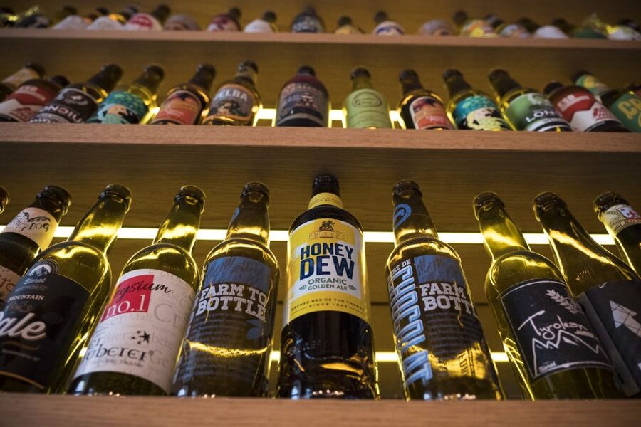 Vienna: Craft Beer Tasting Experience with Local Snacks - Timing, Booking, and Practical Details