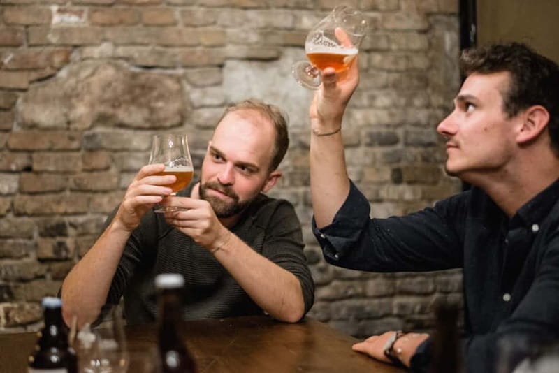 Vienna: Guided Regional Beer Tasting Experience - Local words, funny stories, and a less formal side of Vienna