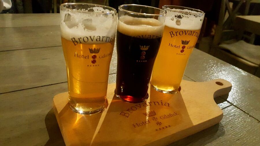Warsaw Private Polish Beer Tasting Tour at Best Pubs & Bars - The Two-Hour Option: Seven Beers And Polish Snacks