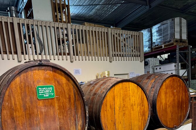 Wineries / Brewery - Hallertau Brewery brings beer and lunch
