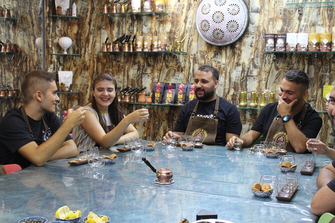 World Teas and Turkish Tea Brewing & Tasting Workshop in Istanbul - Making a personal tea blend to take home