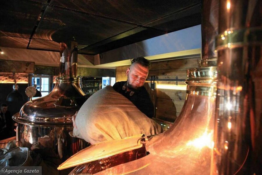 Wroclaw: Guided Tour & Beer Tasting (2 hours) - Is the $181 group price fair?